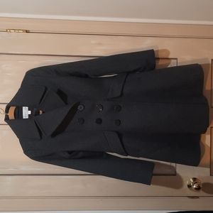 Absolutely classy cut gray Trina Turk coat jacket wool fully lined size 4